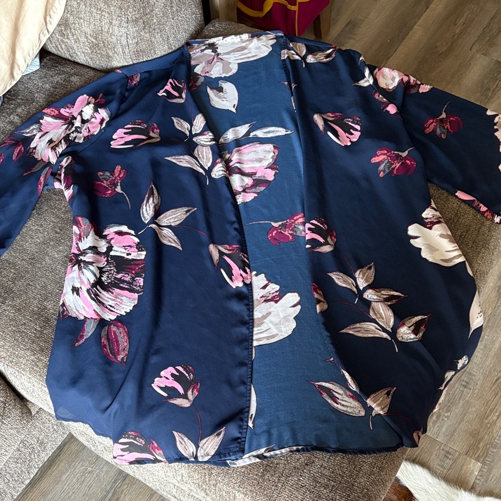 Floral Open Front Cardigan navy blue plus size 3 Maurice's brand